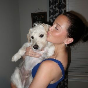 Meet your Posher, Hailey